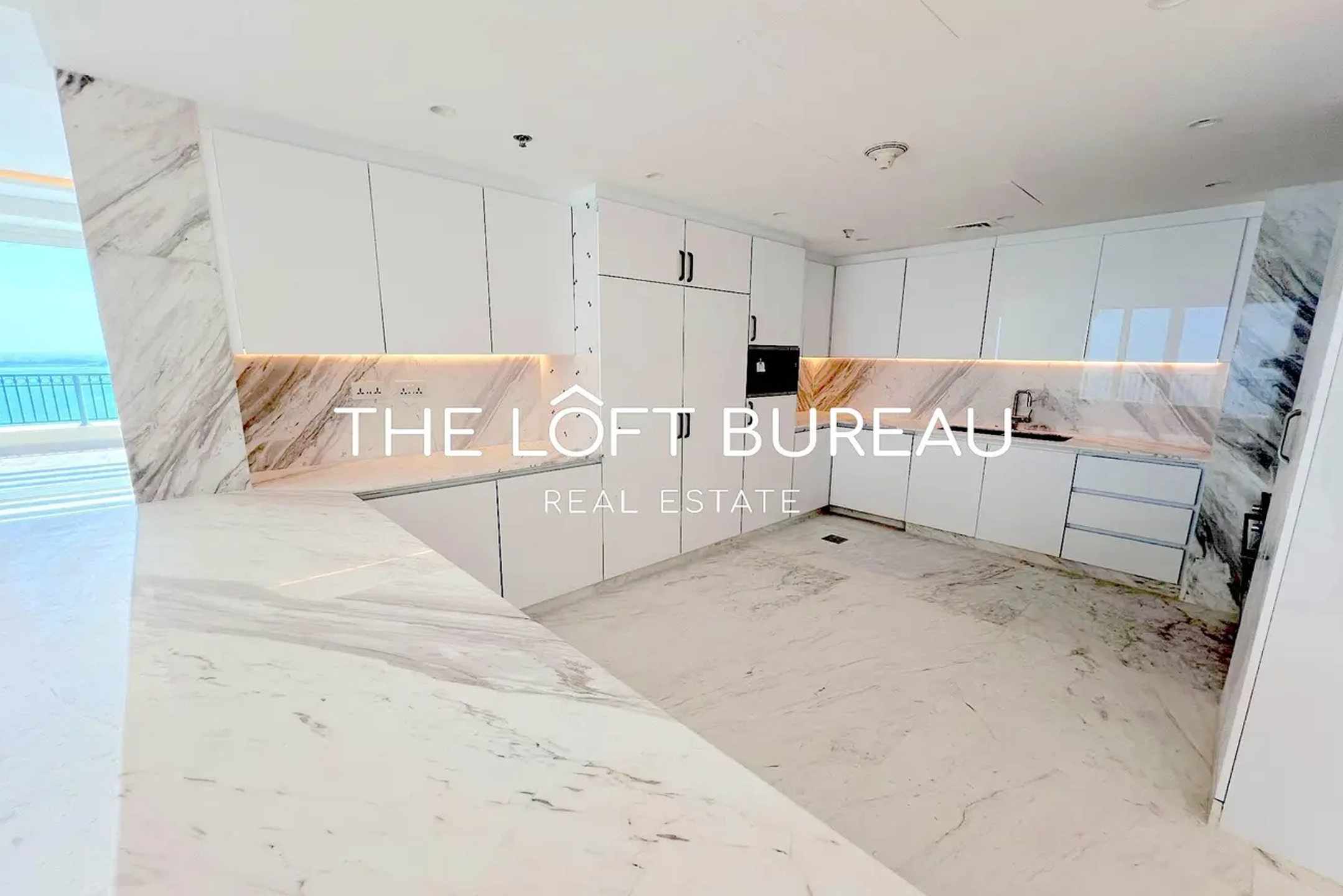 Renovated 4-Bedroom Penthouse At The Pearl – Qatar