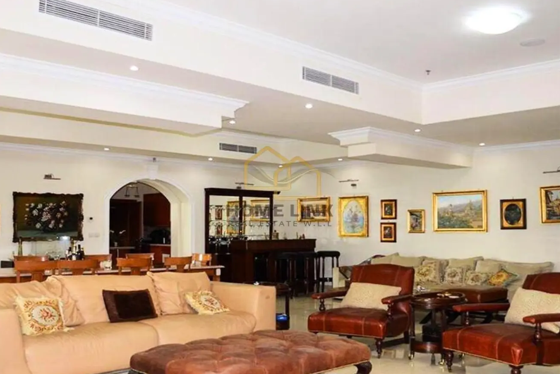 Penthouse With Private Pool in Porto Arabia – Doha