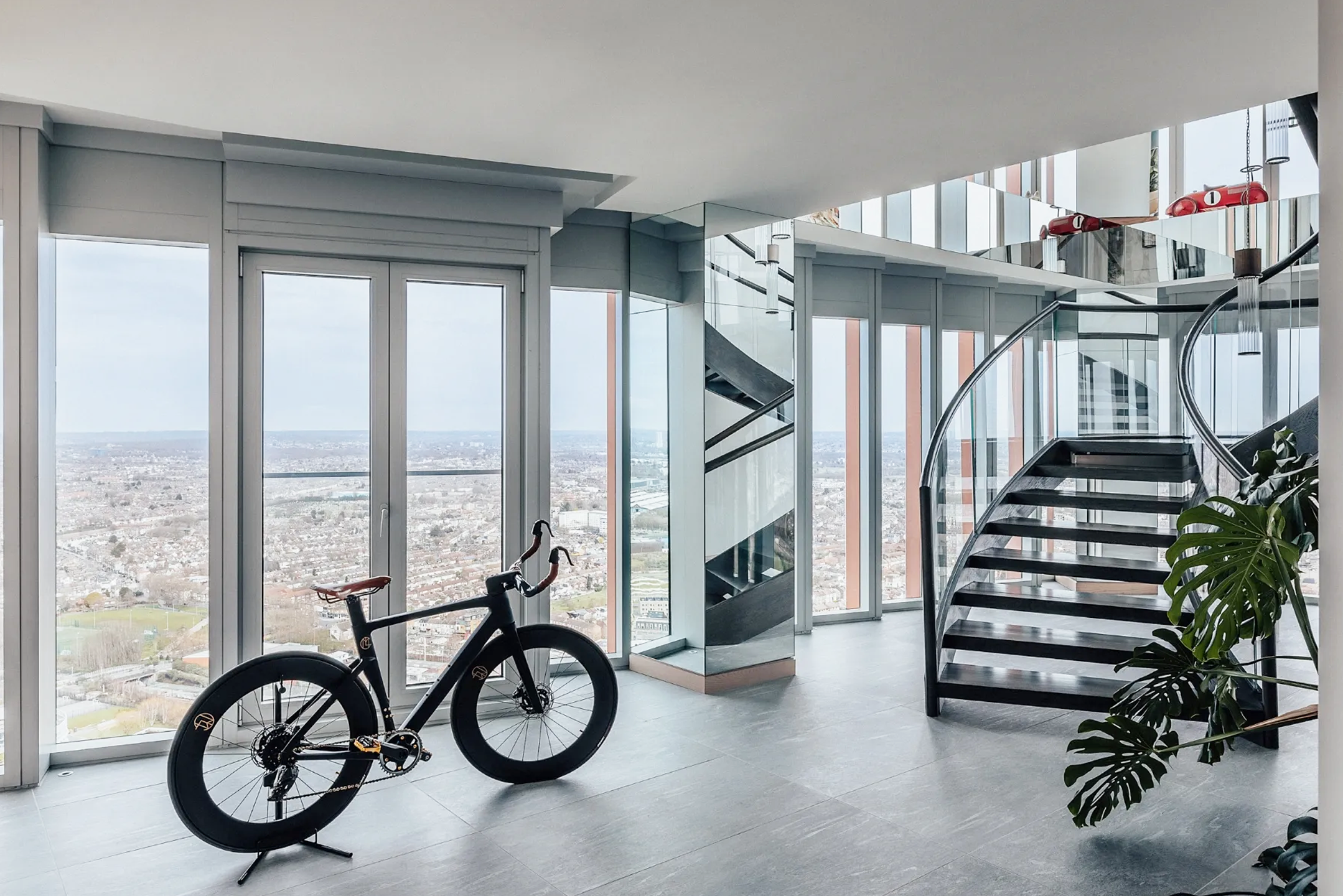 Masterpiece of Modern Luxury Living in East London